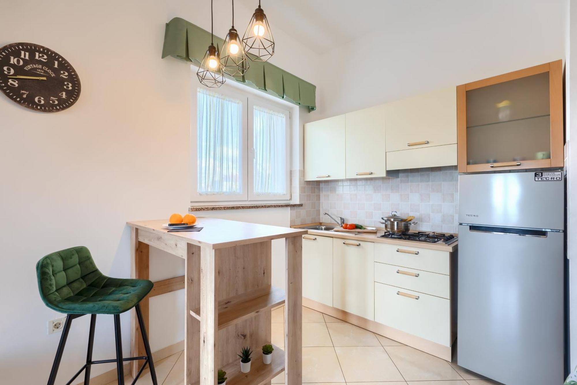 Apartments Sunset Воднян Екстериор снимка